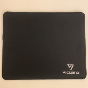 Like new black mouse pad